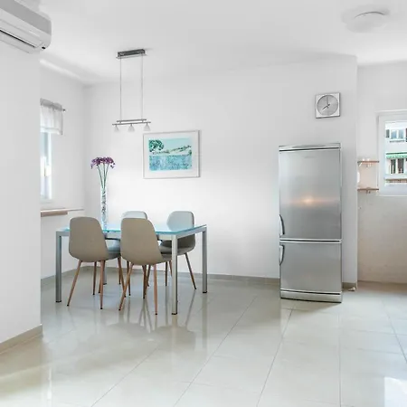 Brightflat Apartment *